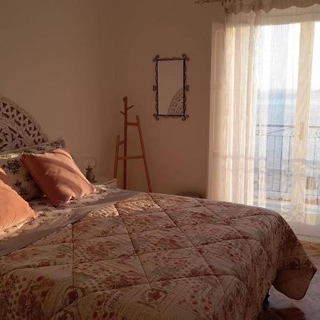 Mimi Junior Home, Central Sea View Apartment Băile Herculane Dış mekan fotoğraf