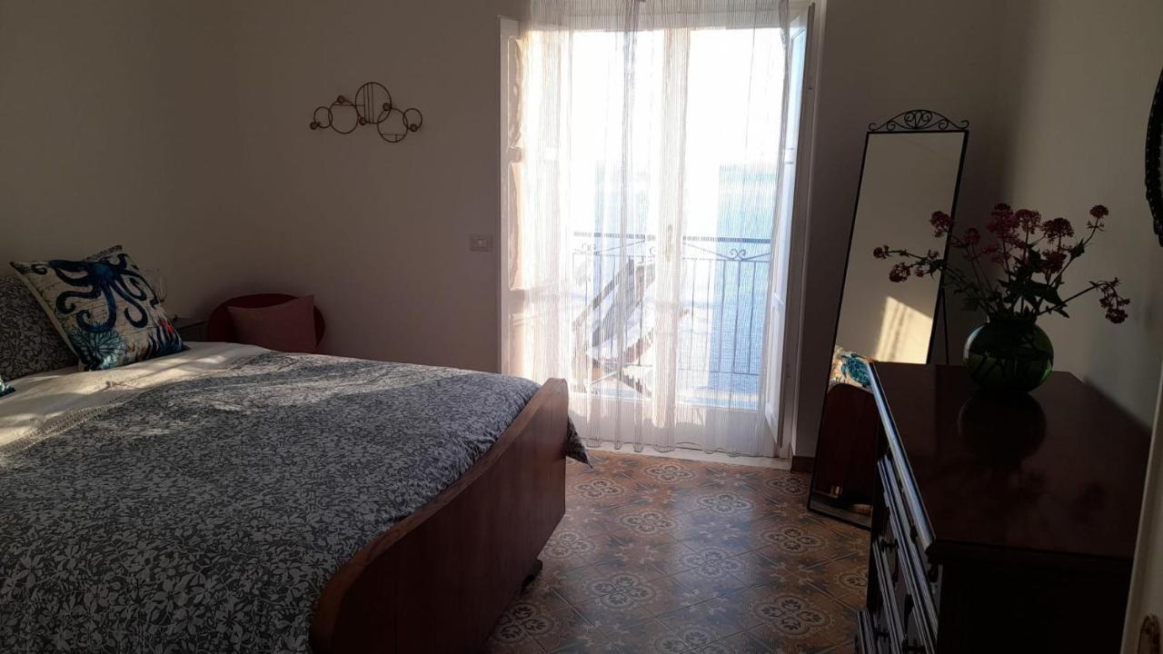 Mimi Junior Home, Central Sea View Apartment Băile Herculane Dış mekan fotoğraf