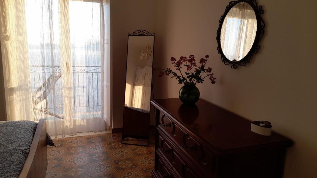 Mimi Junior Home, Central Sea View Apartment Băile Herculane Dış mekan fotoğraf