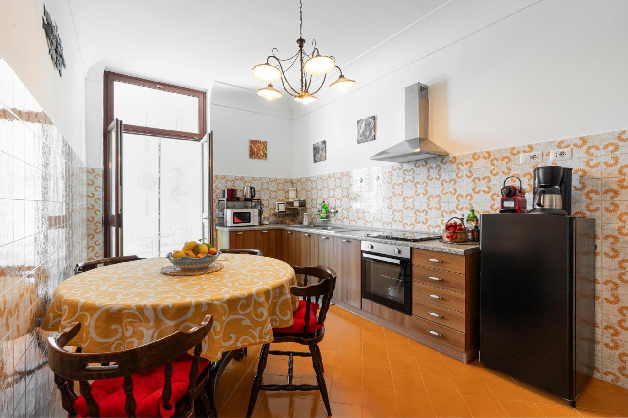 Mimi Junior Home, Central Sea View Apartment Băile Herculane Dış mekan fotoğraf